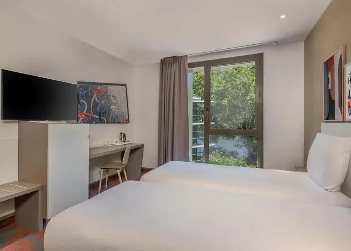 Spark By Hilton Lyon Park Saone
